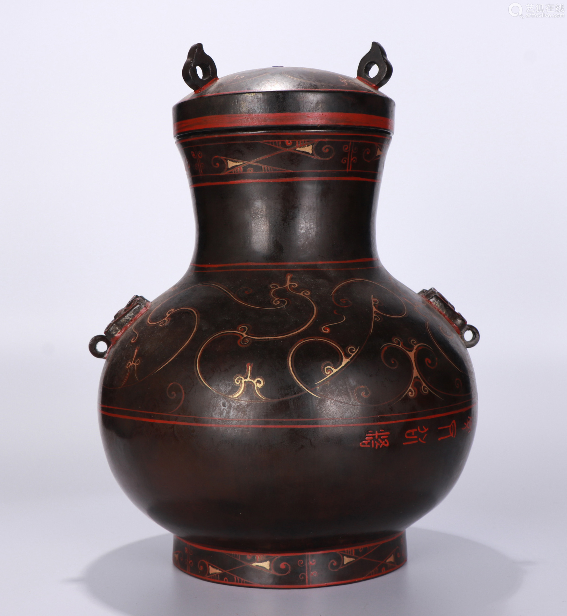 中国-汉代漆器鼎
