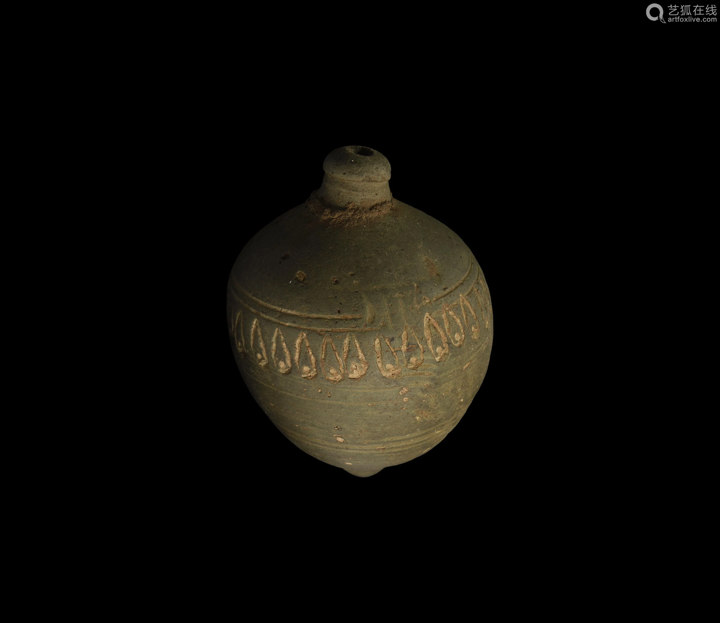 byzantine "greek fire" fire bomb or hand grenade