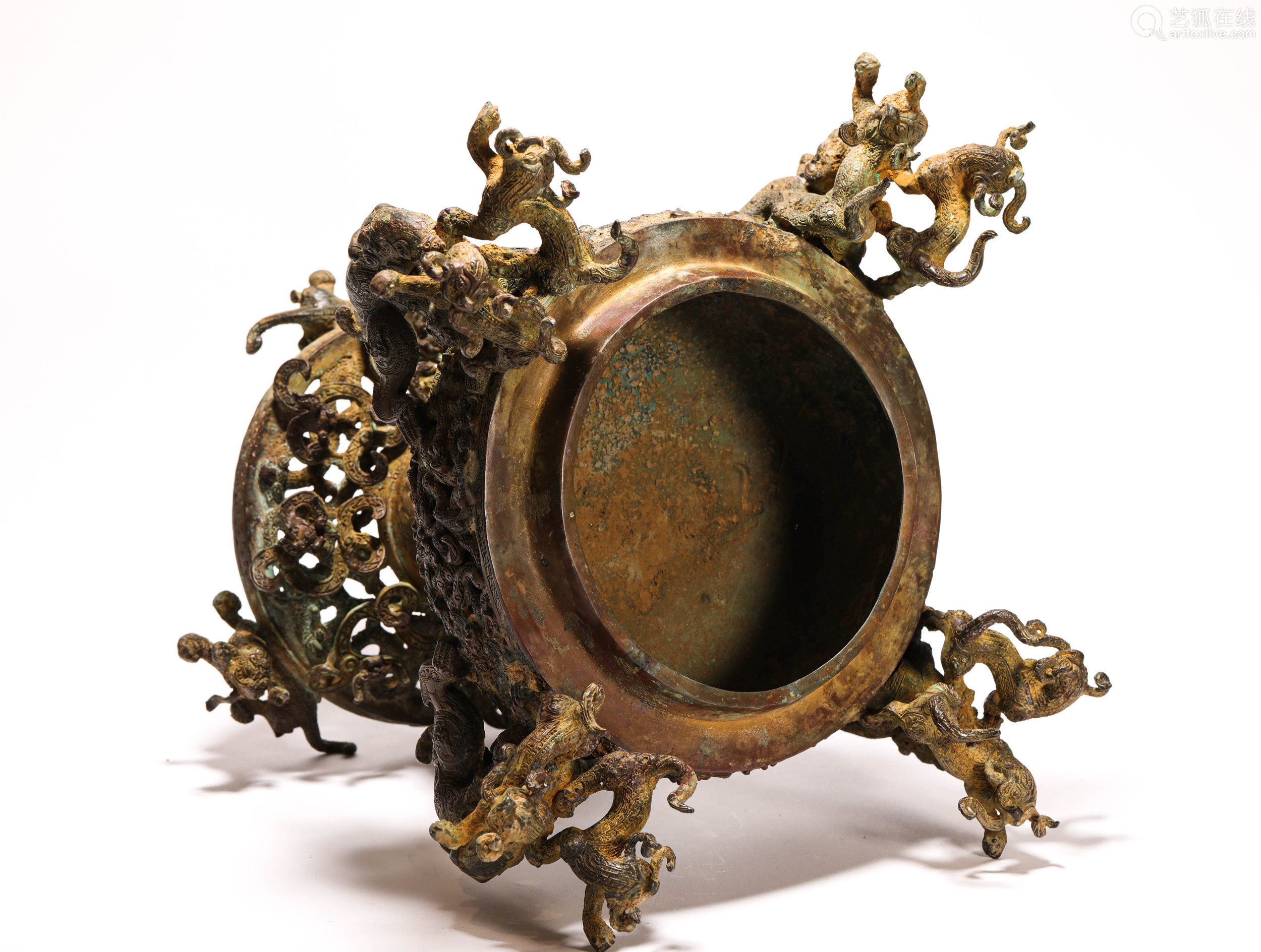 bronze vessel from zhan