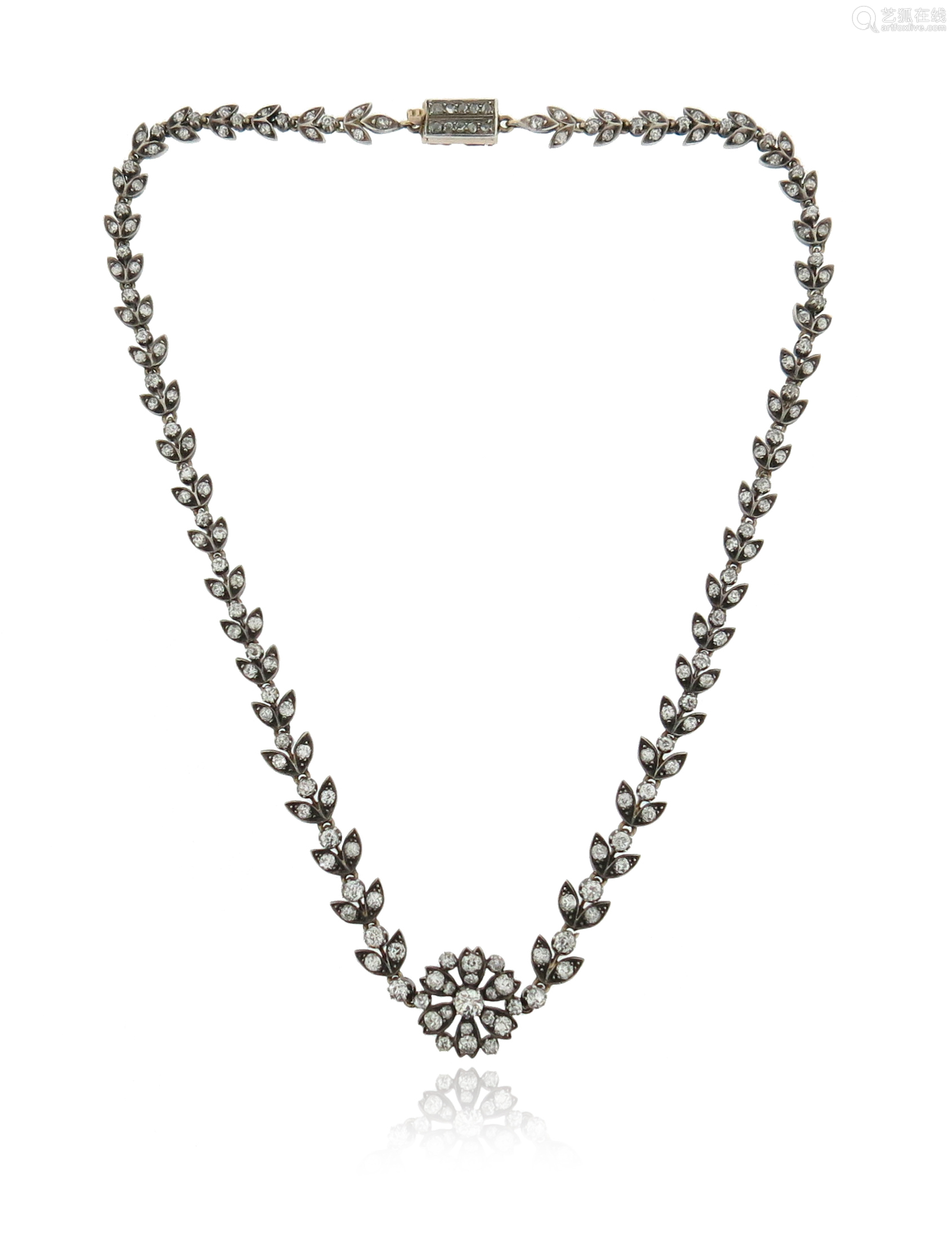 a victorian diamond laurel necklace, the central