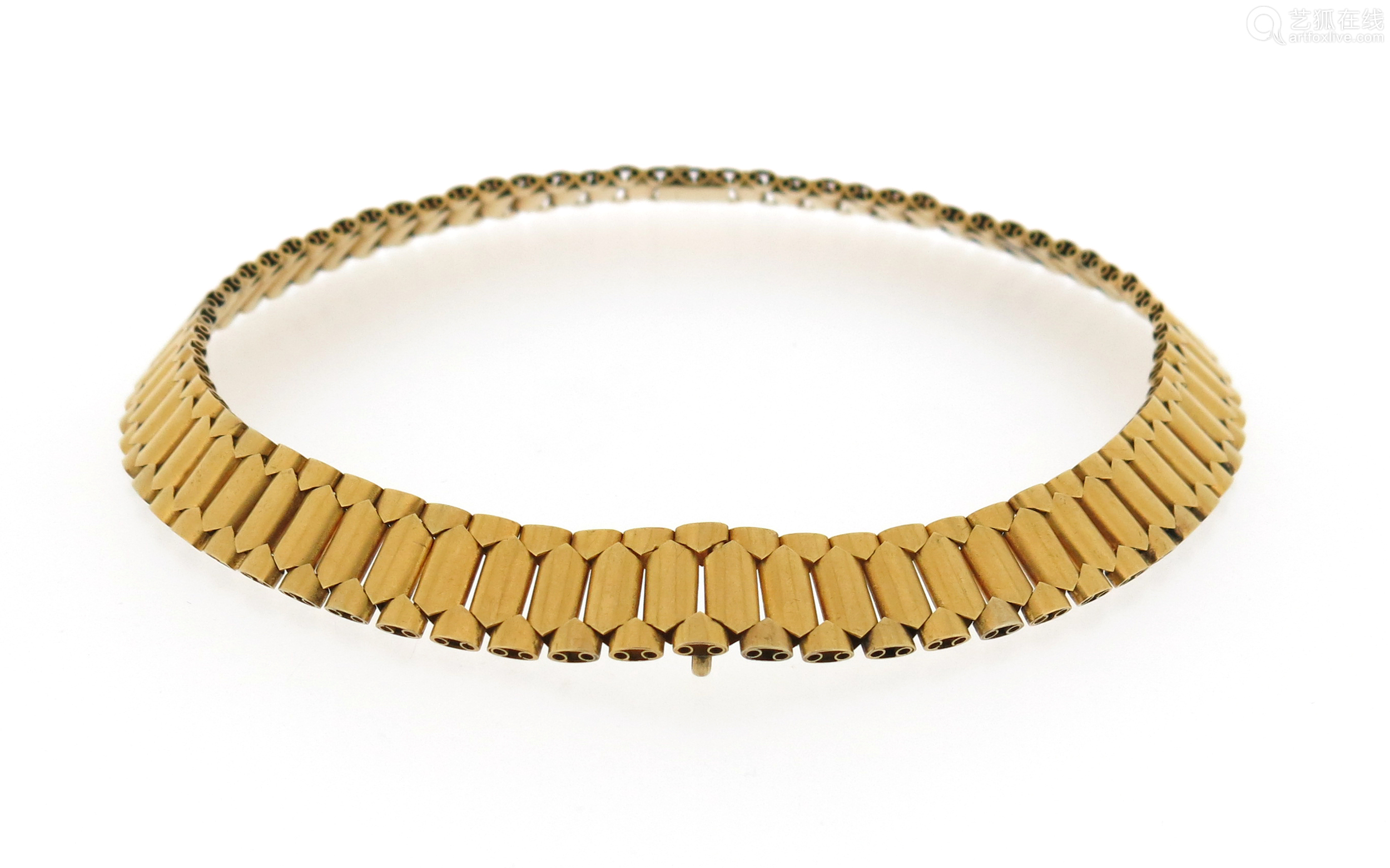 a victorian gold collar necklace, with fancy polished yellow