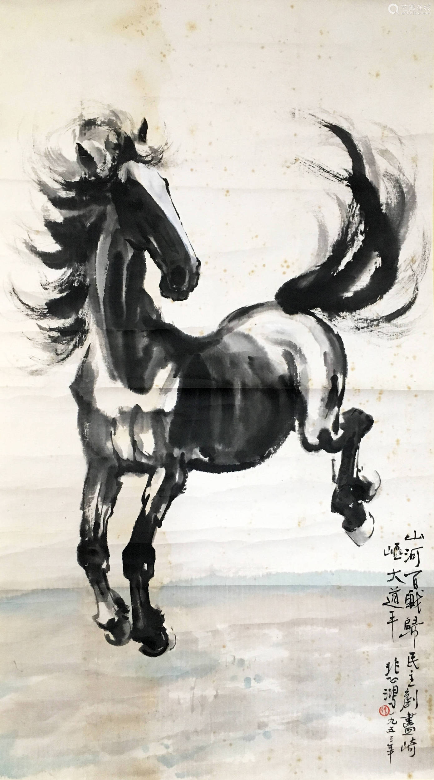中国近代绘画的奠基人,书画大师,擅长人物,走兽,花鸟,尤以奔马享名于