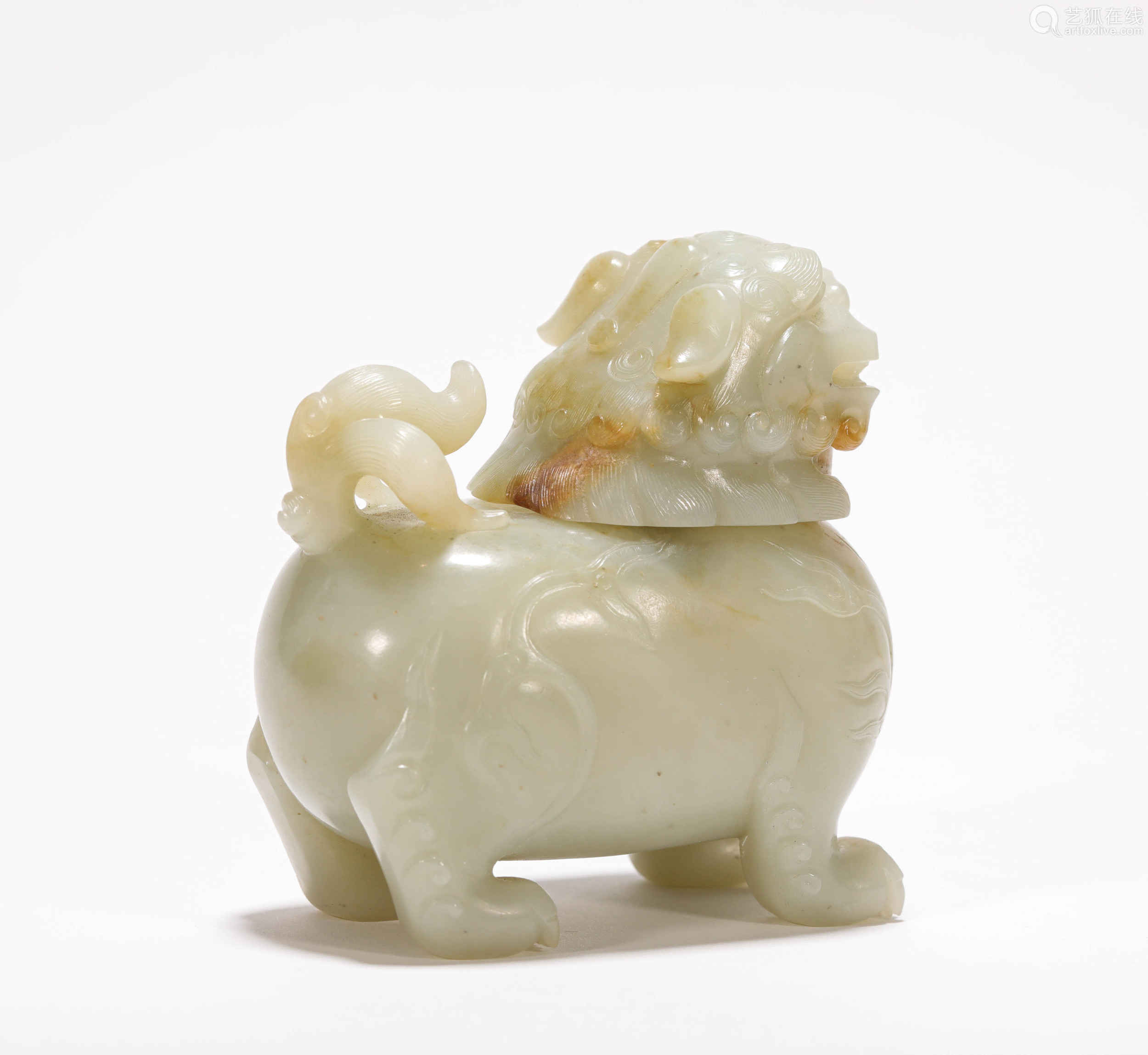 hetian jade lion aromatherapy from qing清代和田玉狮子熏炉