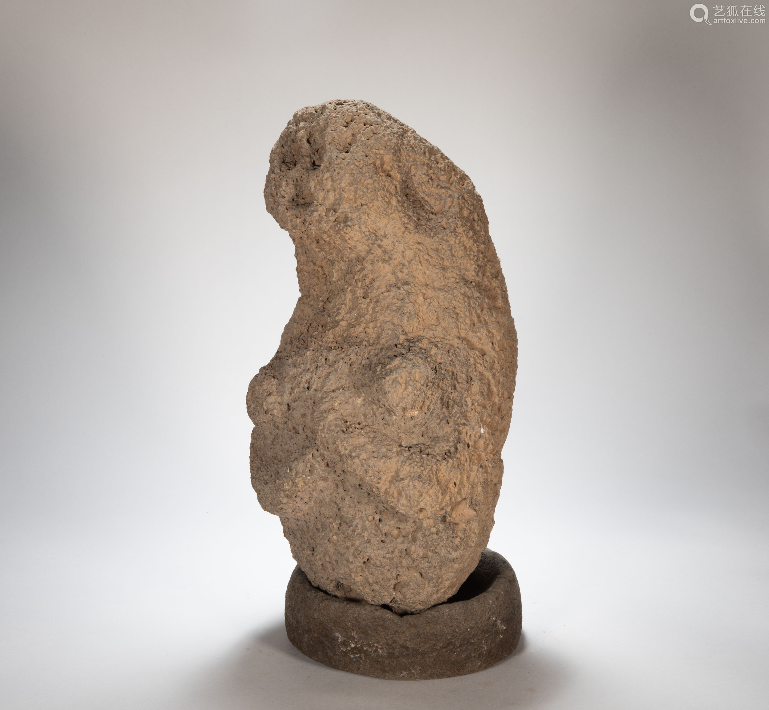 ancient chinese stone figures