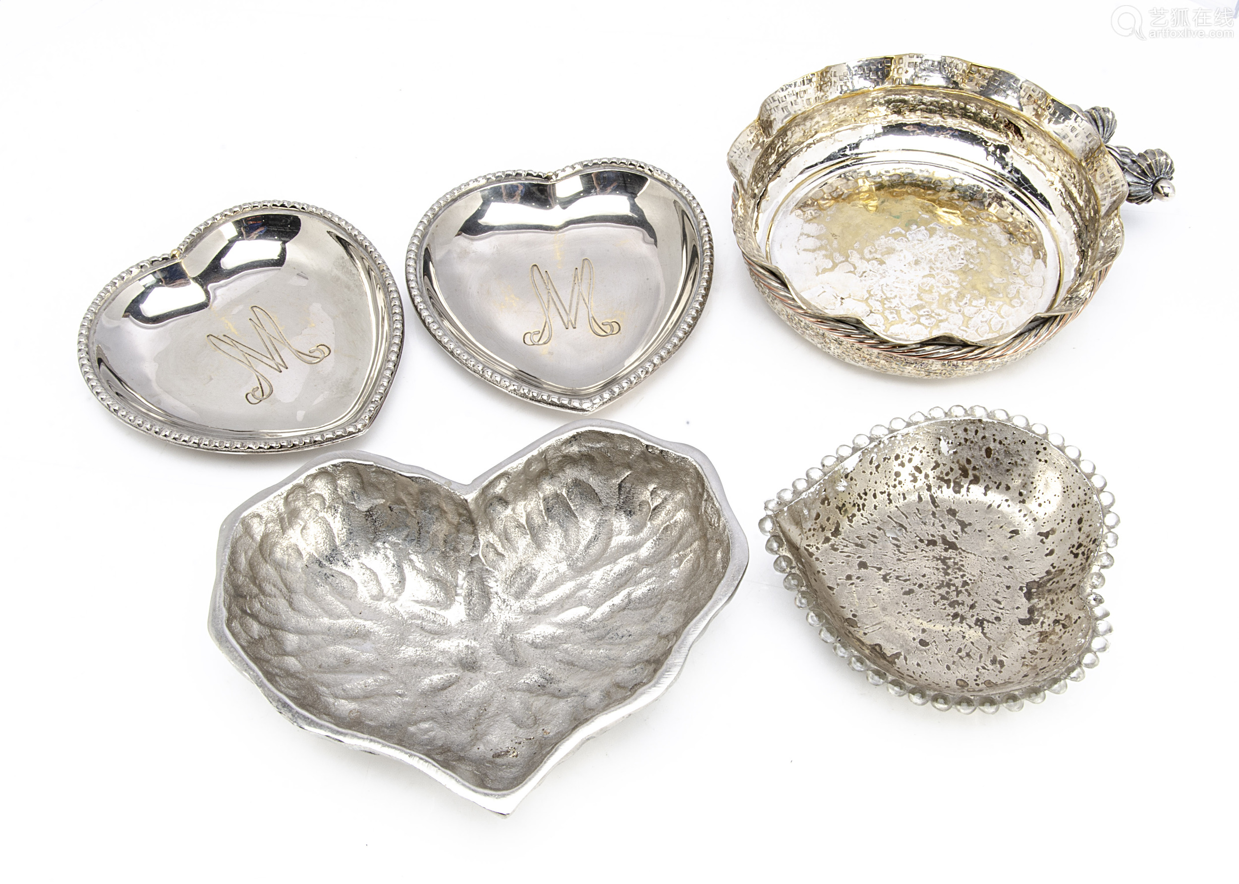 silver and coins,silvernitrate a collection of modern silver plate and metalware, including a
