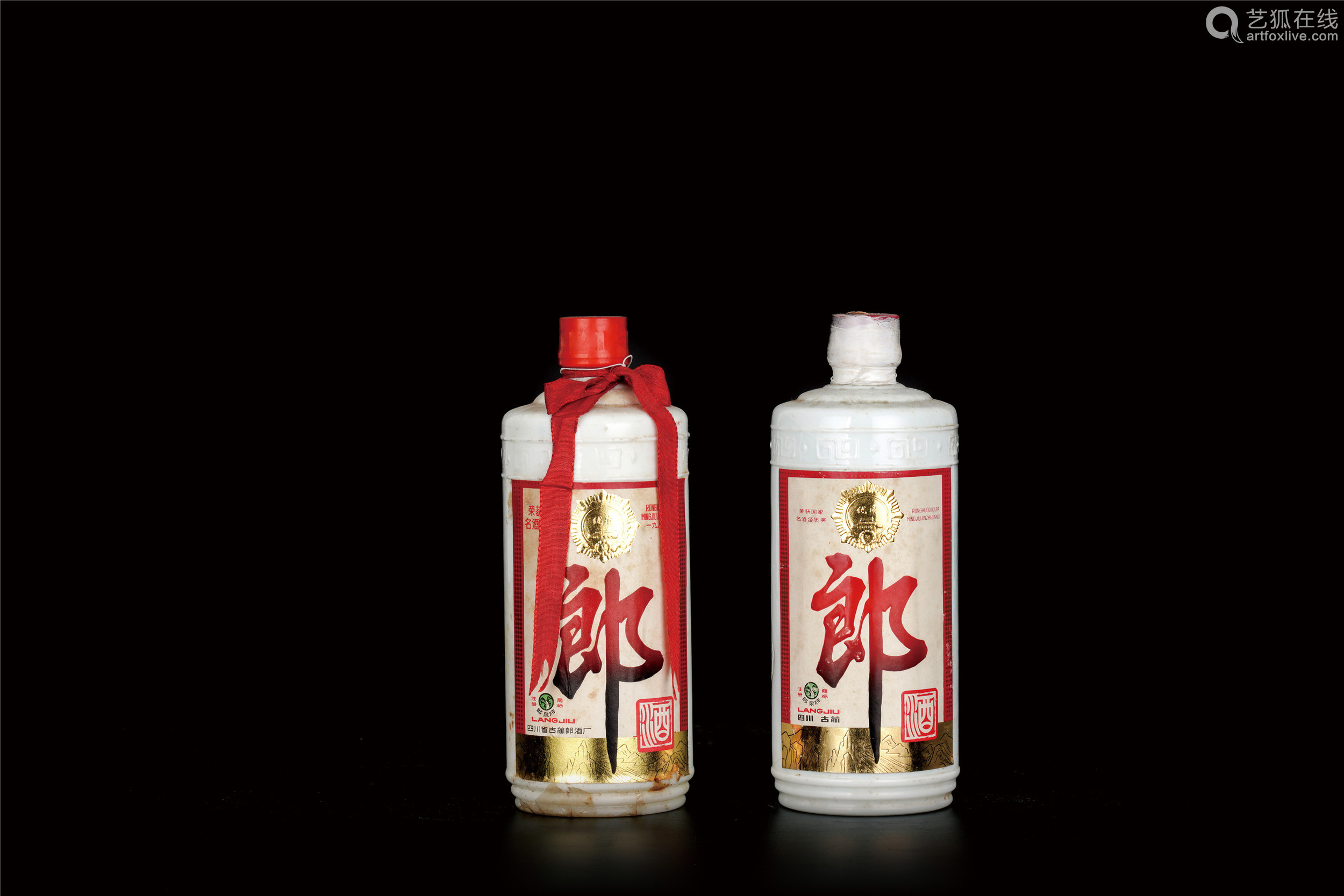 vol容量:540ml生产日期:1985-1986 年说明:郎酒为四川省古蔺县二郎镇