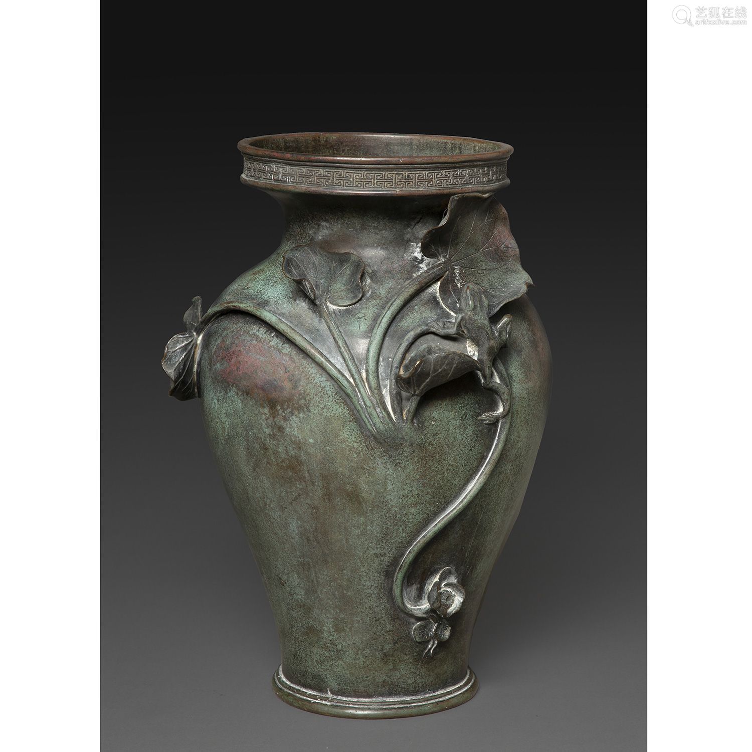 铜瓶,日本,明治-大正时期,20世纪初青铜 花瓶 图案