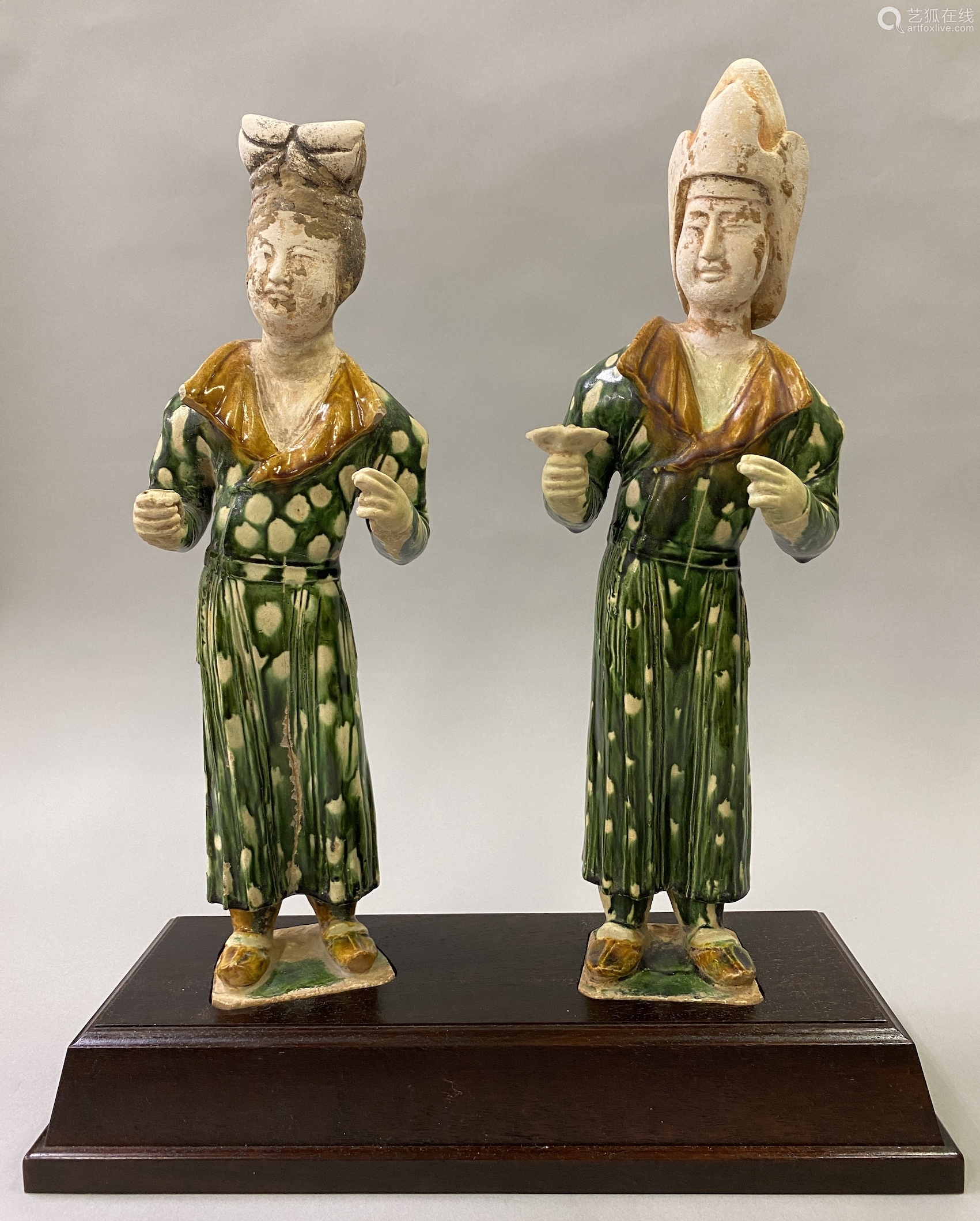 唐三彩人物像2点