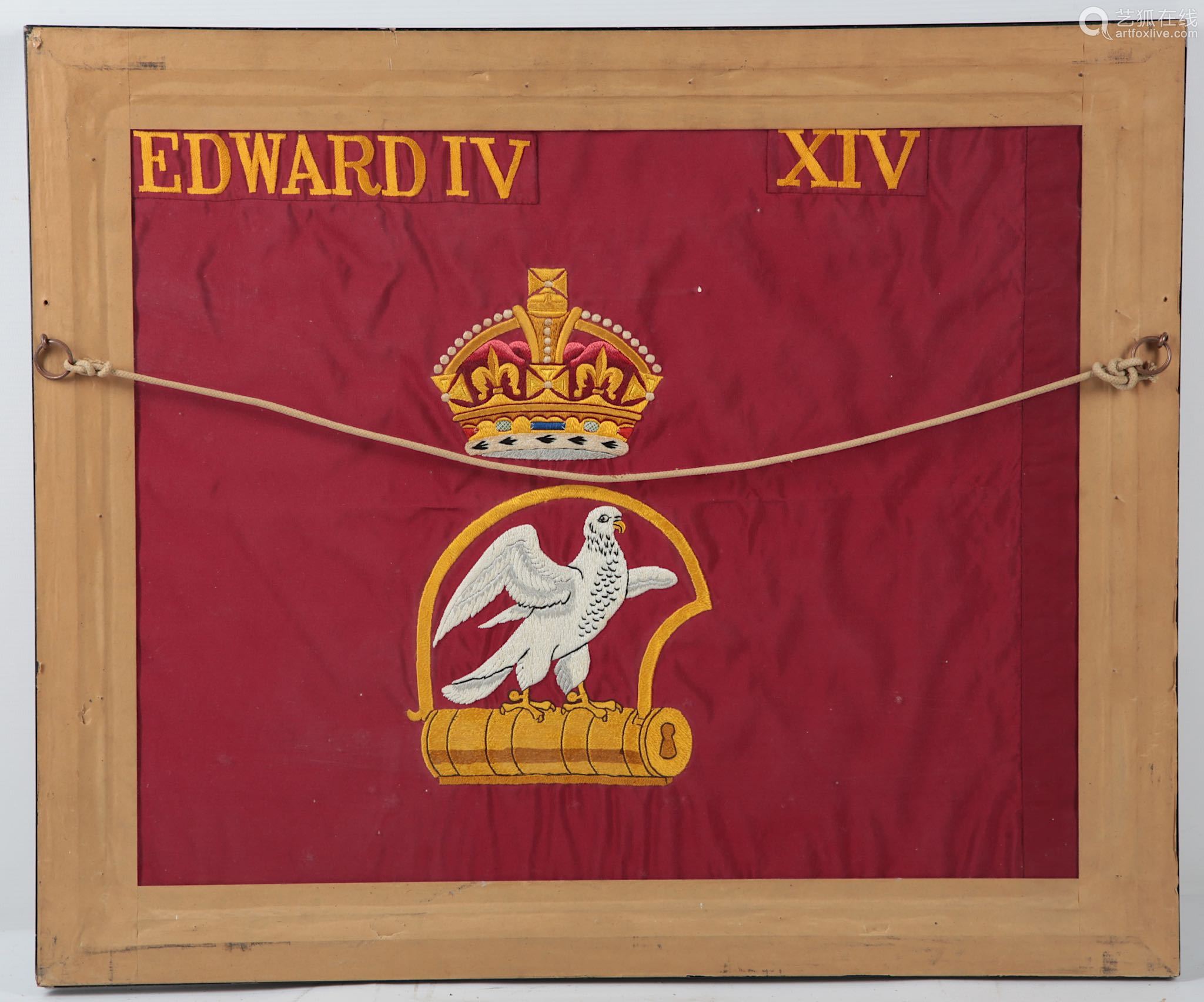 20thcentury,20thcenturyfox asetofthreeearly20thcenturyframedembroideredpennantswithroyal