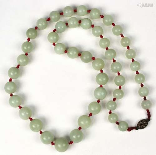 Nephrite bead and silver necklace