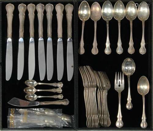 (lot of 41) Towle sterling silver flatware service in