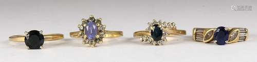 (Lot of 4) Sapphire, diamond and yellow gold rings