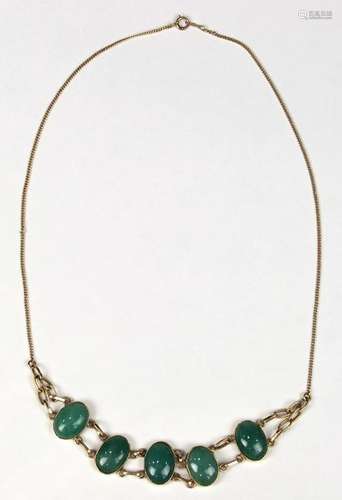 Jadeite and yellow gold necklace