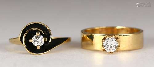 (Lot of 2) Diamond and 14k yellow gold rings