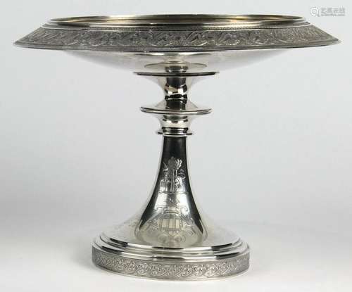 Whiting sterling silver compote, the outswept rim and