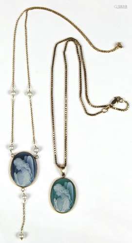 (Lot of 2) Hardstone cameo, cultured pearl and yellow