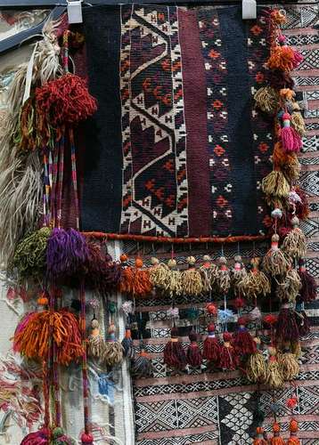 Kurdish Kilim bag with tassle detail, 2' x 5'2