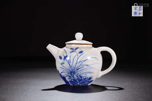 BLUE WHITE TEAPOT WITH MARK