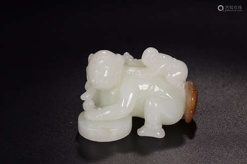 HETIAN JADE TONGZI HAND PIECE