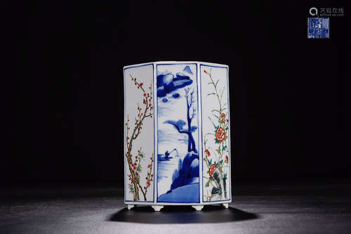 QIANLONG MARK BLUE WHITE FAMILLE ROSE PEN HOLDER