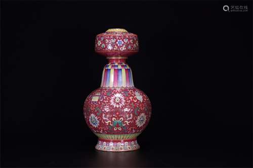 A Chinese Famille-Rose Porcelain Vase