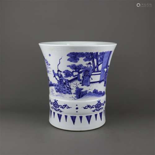 A Chinese Blue and White Porcelain Brush Pot