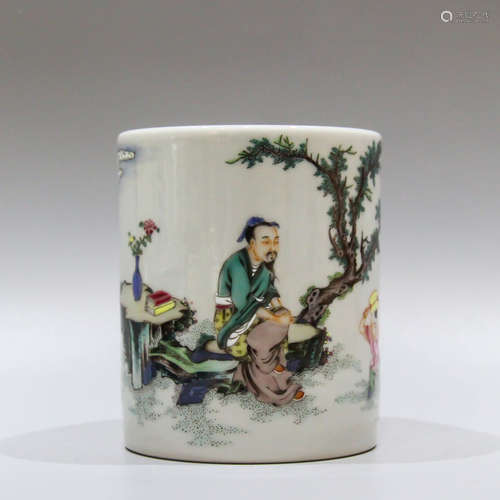 A Chinese Famille-Rose Porcelain Brush Pot