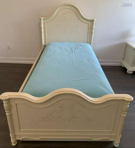 French Provincial Style Twin Size Trundle Bedframe