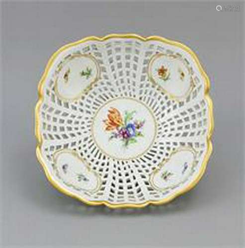 Basket bowl, KPM Berlin, mark 1962-92, 1st quality,