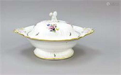 Round lidded terrine, Meissen, mark 1850-1924, 1st