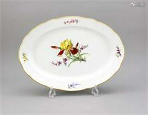 Large, oval plate, Meissen, swords mark 1850-1924, 1st