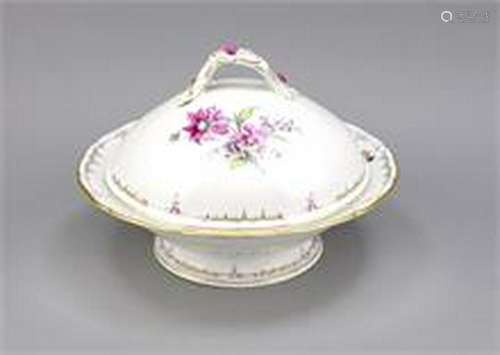 Round Lidded Tureen, KPM Berlin, mark 1984, 1st