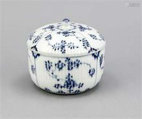 Round lidded box, Meissen, mark 1740-1780, reliefed