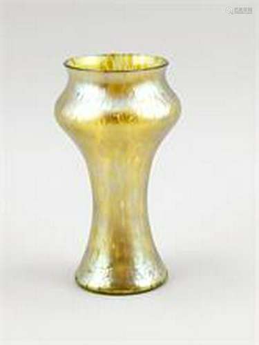 Art Nouveau vase, around 1900, round base, curved body,