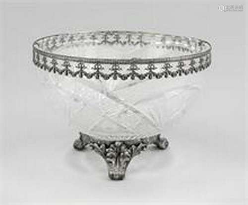 Large round crystal bowl, around 1900, with stand and