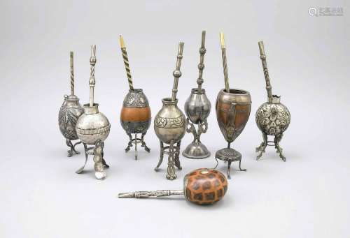 Compilation of 8 mate vessels, so-called vase a Maté,