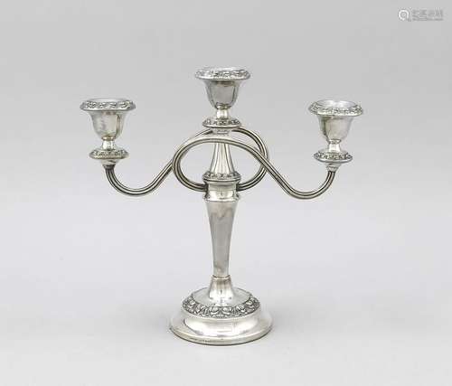 Three-flamed candlestick, England, 20th cent., plated,