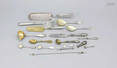 Ten pieces cutlery, 20th cent., silver various