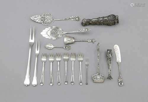 17 pieces of cutlery, 20th cent., different