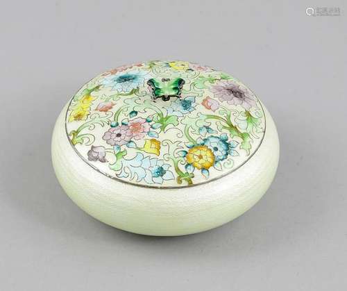 Round cloisonné lidded box, presumably China, 1st half