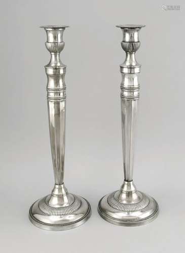 Pair of large candlesticks, 20th century, plated, round