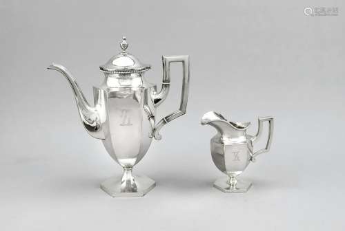 Coffee pot and creamer, German, 20th cent., silver
