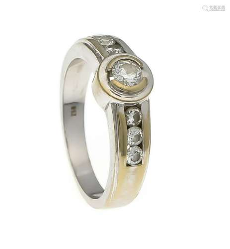 Brilliant ring WG 750/000 with 7 diamonds, total 0.44