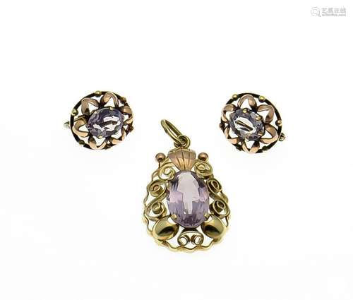 Amethyst set GG 585/000 with 3 oval fac. Amethysts 15 x