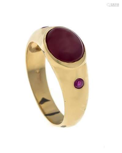 Star Ruby Ruby Ring GG 585/000 with an oval star ruby
