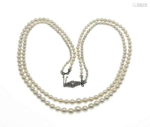 Art Deco pearl necklace with buckle WG 585/000 with an