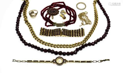 Big fashion jewelery mixed lot with partly with garnet,