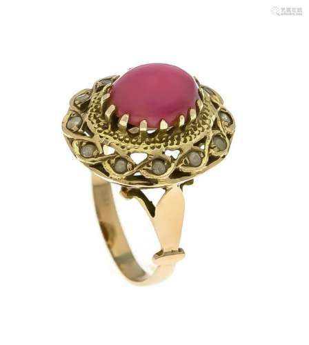 Ruby ring GG 585/000 with an oval opaque ruby cabochon