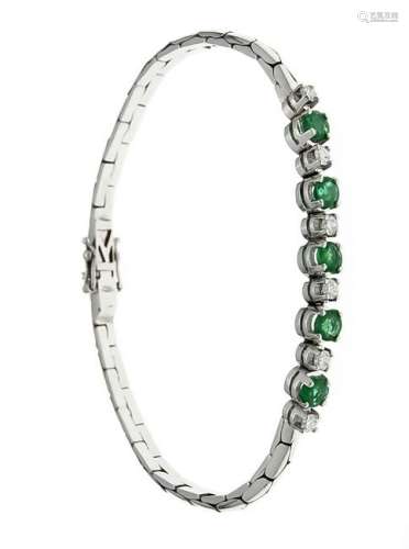 Emerald brilliant bracelet WG 750/000 with 5 round fac