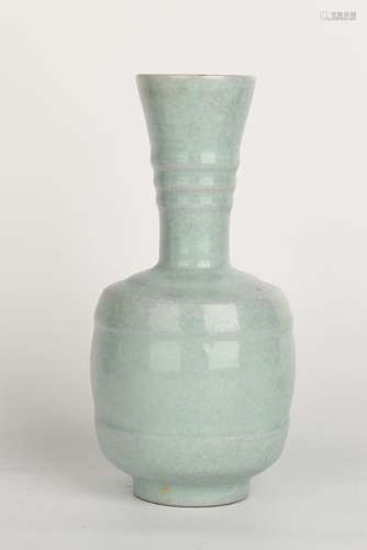 GeYao Form Porcelain  Vase